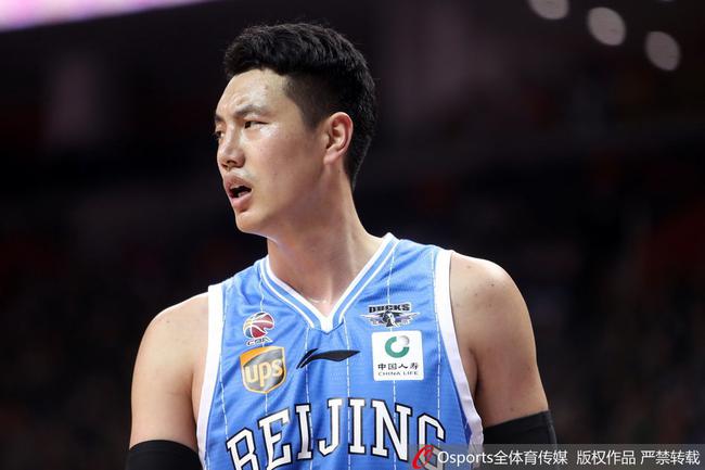 翟晓川首节砍下19分