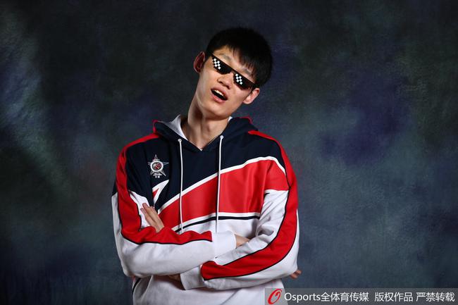 胡金秋是个性格可爱的大孩子