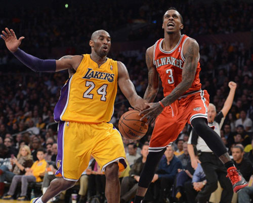 詹宁斯的NBA职业生涯便开始在密尔沃基