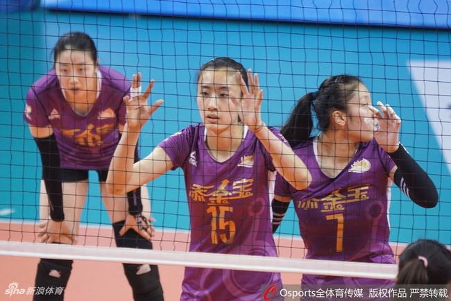 天津女排主场迎战上海