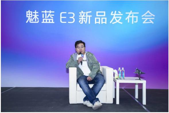 直呛红米Note5的AI双摄 魅蓝E3拍照黑科技不服！