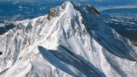 日本长野县八岳山(资料图)