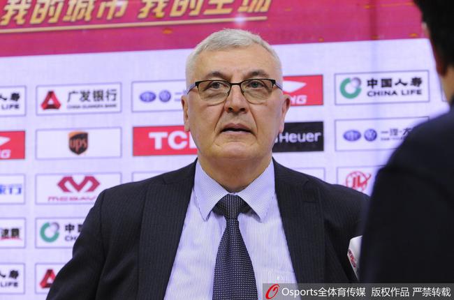 尤纳斯