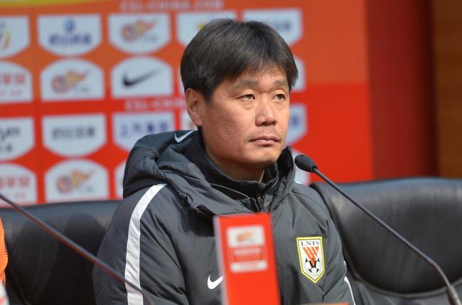 李霄鹏