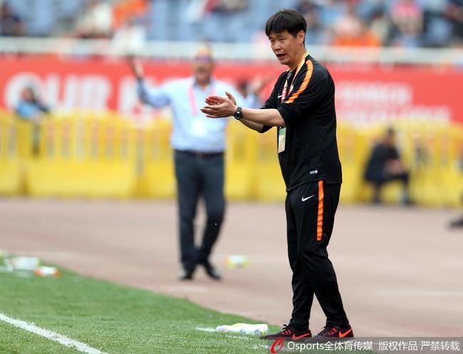 李霄鹏