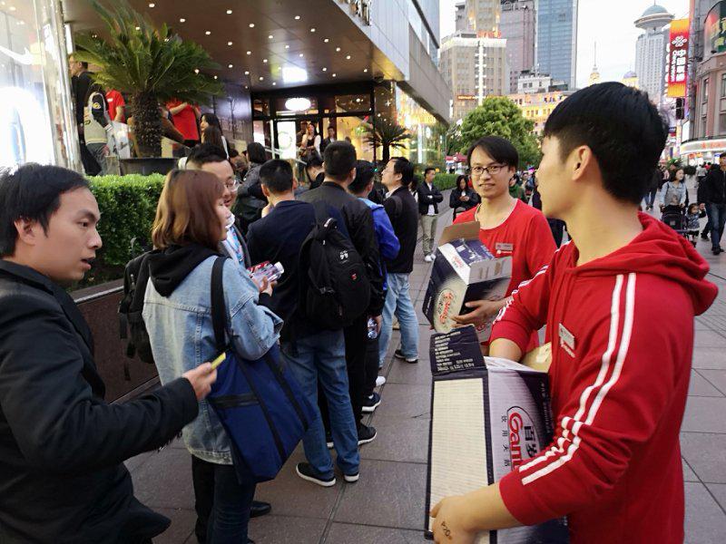 刚上市就被加价千元出售 华为P20系列真是火到爆