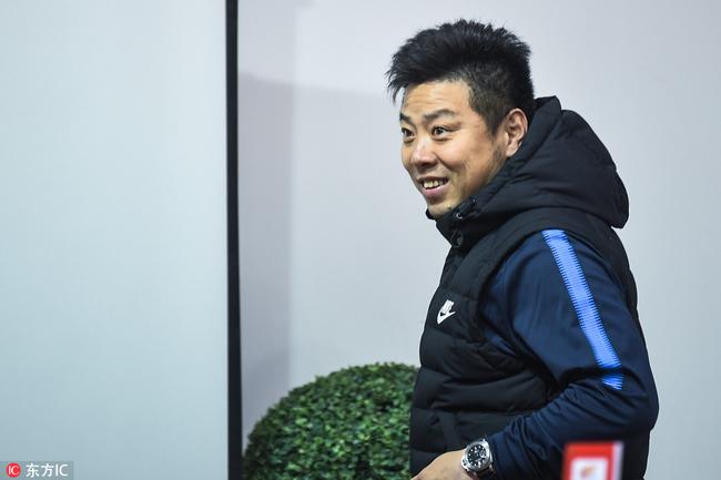 迟嵘亮很开心