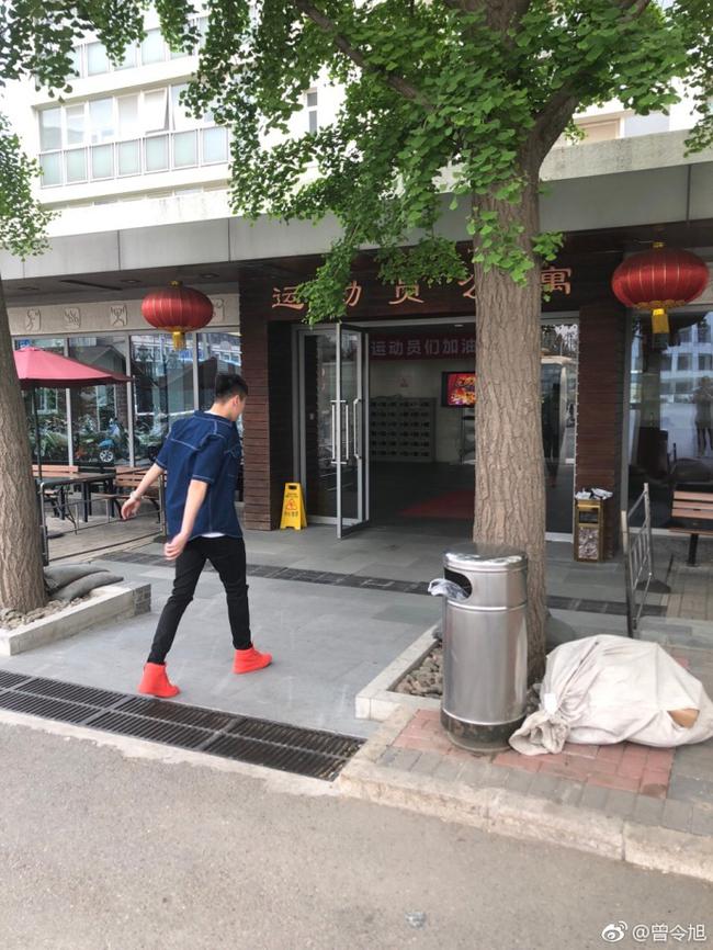 曾令旭第一个报到