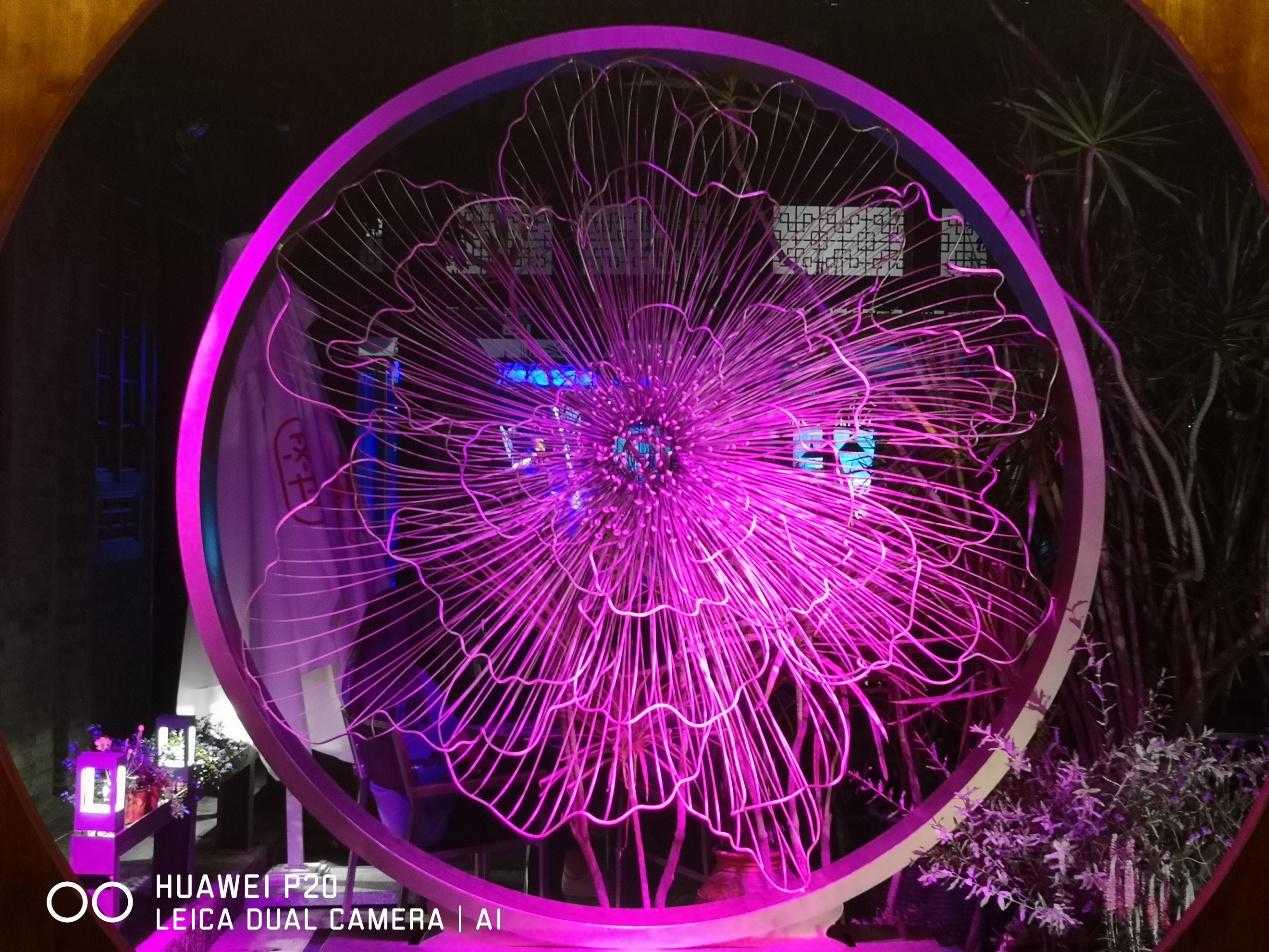 华为P20镜头下不一样的美：夜晚的成都韵味儿下