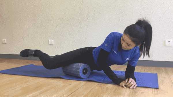 6。大腿后侧（腘绳肌）