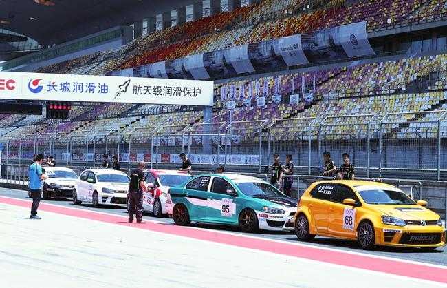2018赛季SEC超级耐力锦标赛上赛揭幕