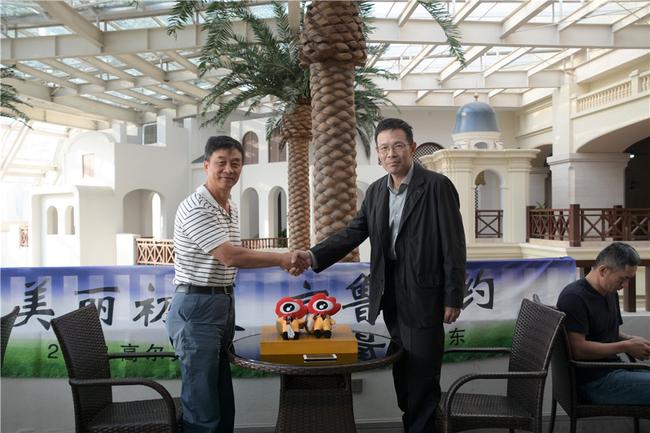 北京队张曙光与山东队徐晓林先礼后兵