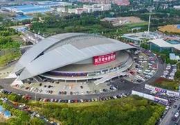 援建场馆变身灾区新“中心”