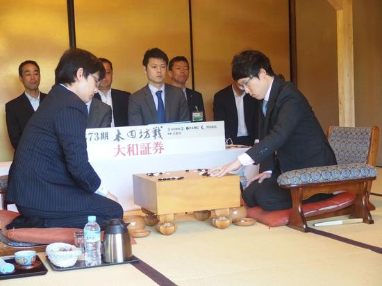 井山裕太扳平