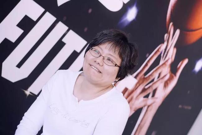 北京女篮队医冉小宇