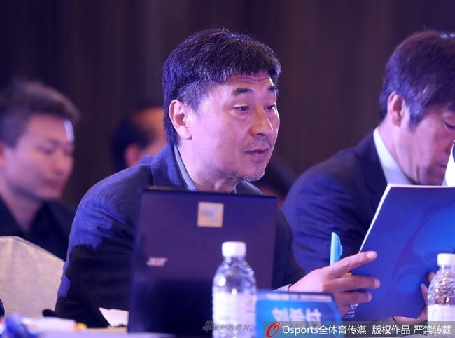 贾秀全刚刚身兼两职