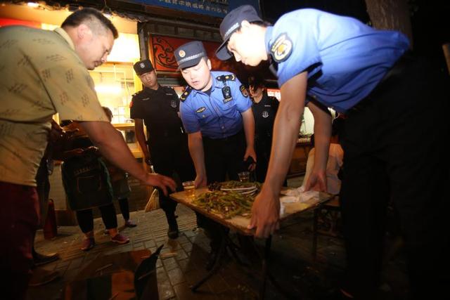 期间餐饮行业应合法营业