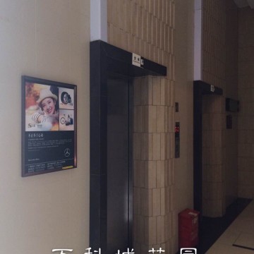 广州住宅小区电梯广告等候区海报广告投放