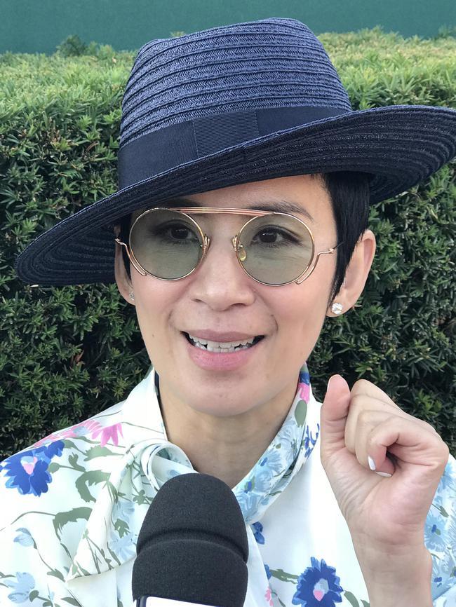 吴君如接受采访