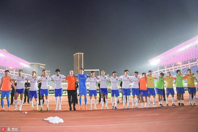 鲁能客场2-1击败亚泰