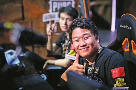 小狮子获击杀王及生存王双料MVP