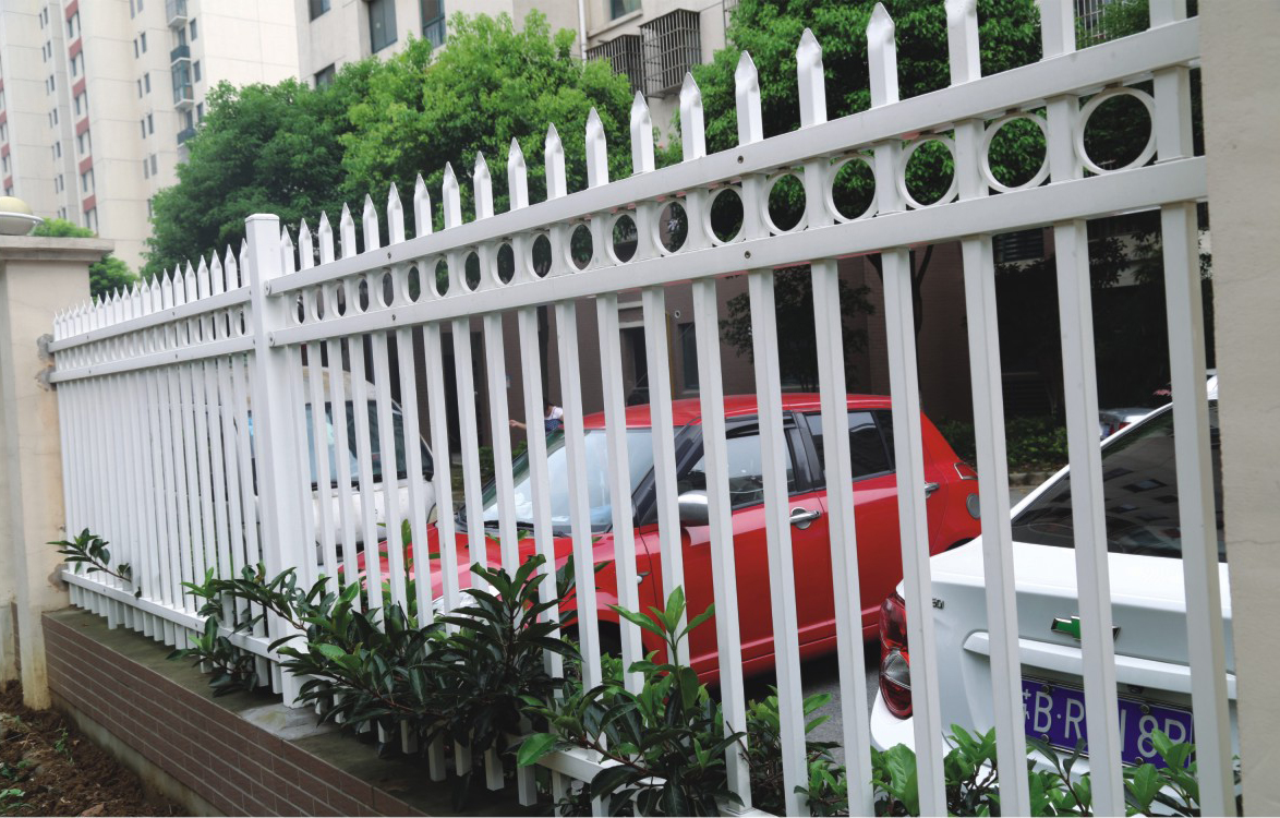 小区围栏|车间围栏|球场围栏|园林围栏供应，天津伟业铁艺加工
