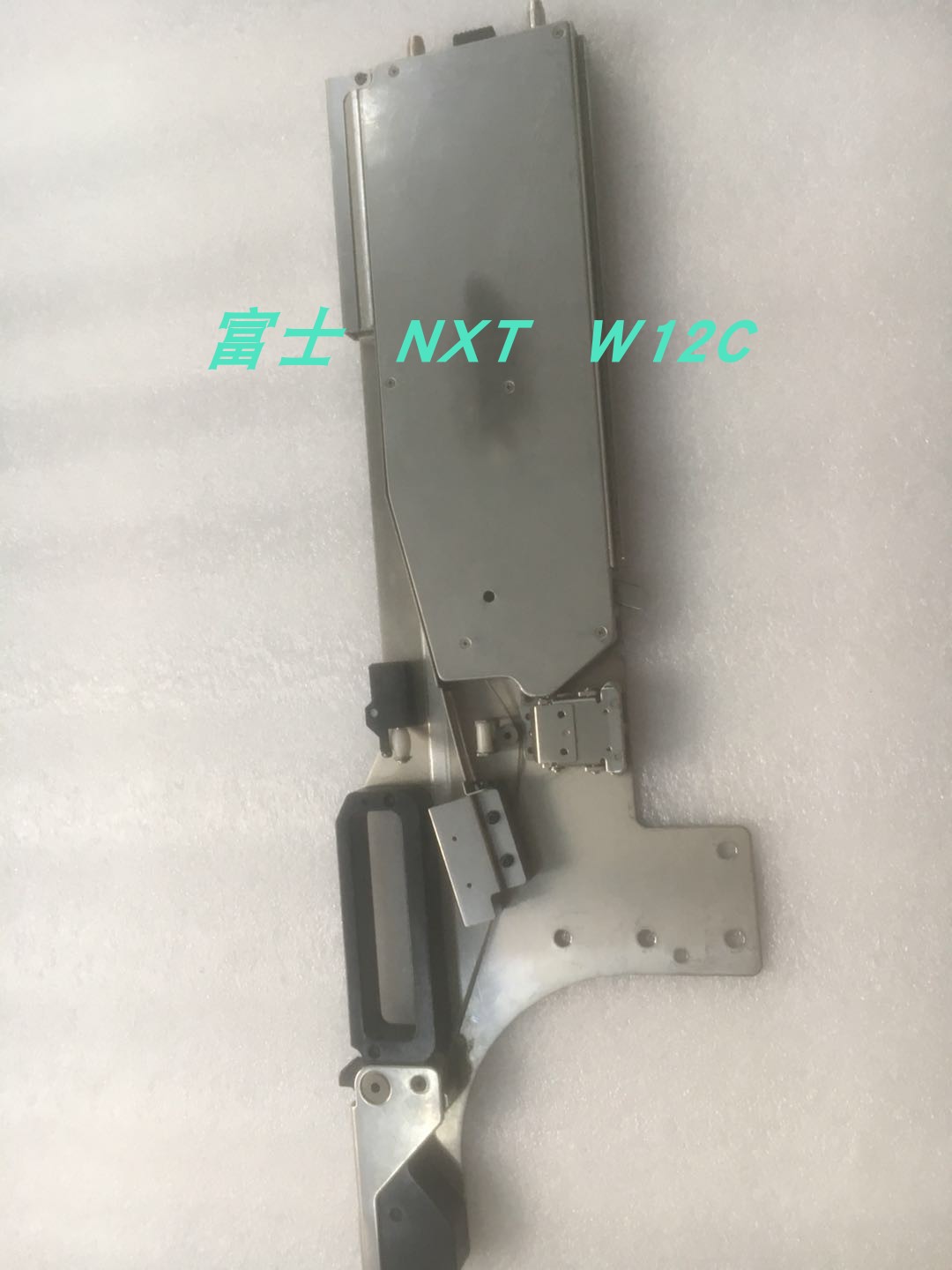 富士NXT系列_W12C_二代有感应器系列飞达电动飞达