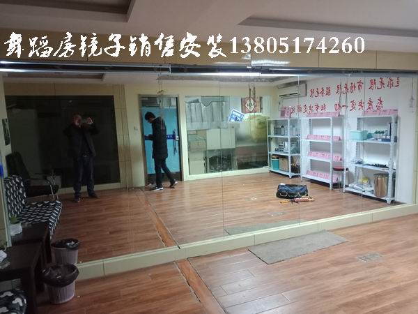 南京健身房镜子加工安装