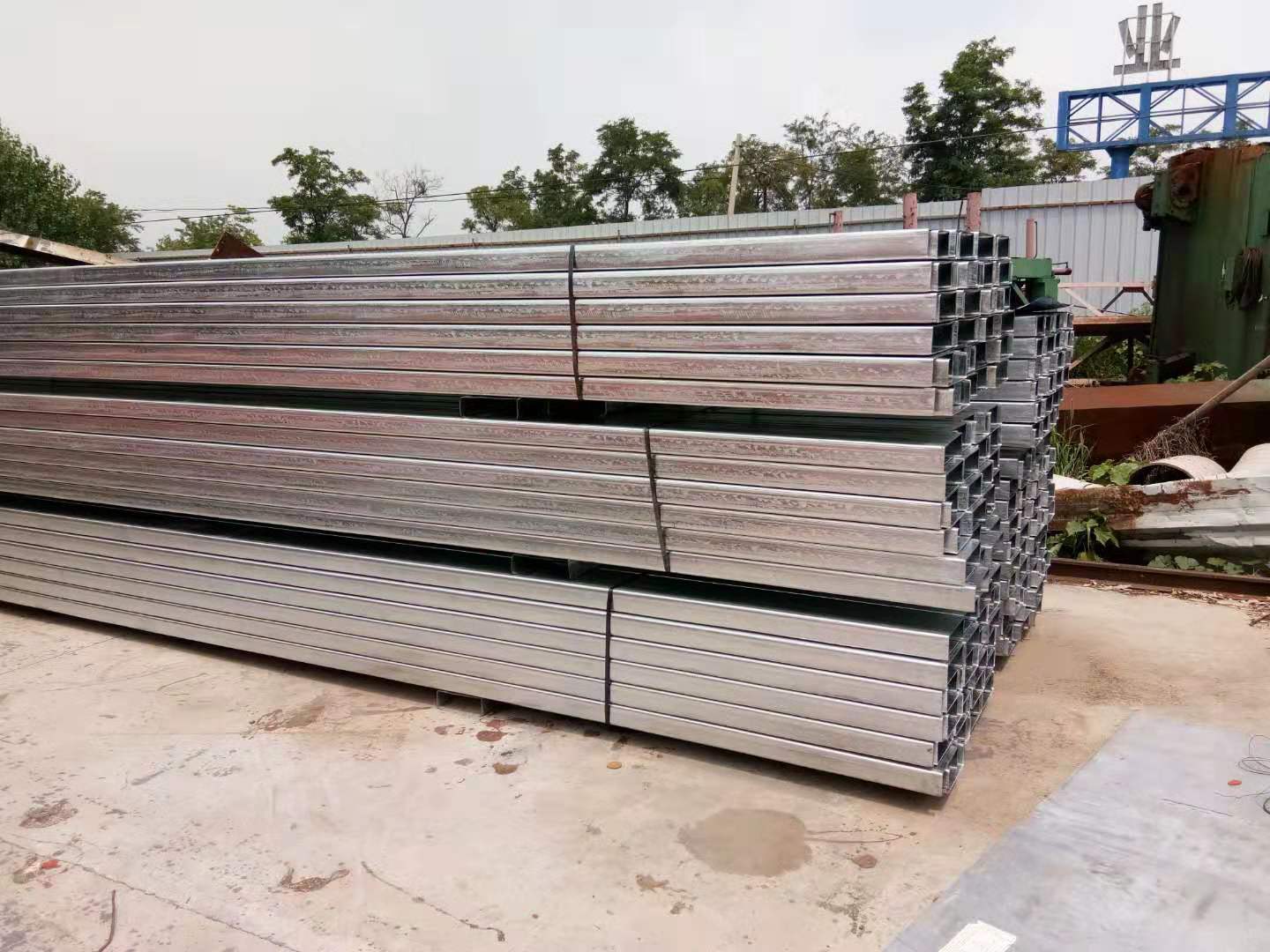 河北京奥兴钢结构生产制作加工各种型号ZC型钢檩条