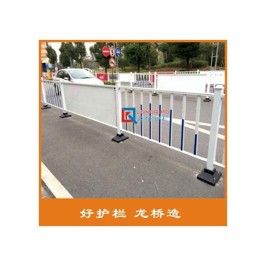 吴江防眩板道路护栏 防眩板交通护栏 可订制带广告牌