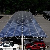 枣庄市太阳能光伏发电车棚设计、施工-枣庄光伏发电车棚厂家