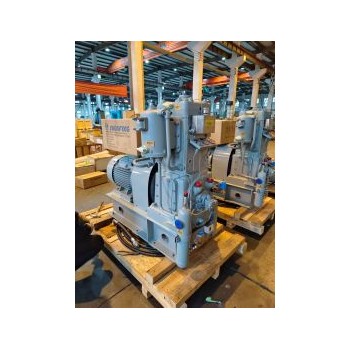 WP110 南京船用压缩机整机