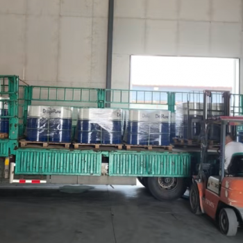 薄层防锈油 多种防锈类脱水 快干型等产品